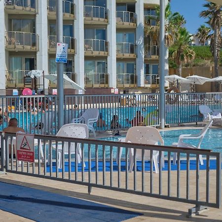 Апартаменты Sunny Sea View Studio Herzliya Экстерьер фото